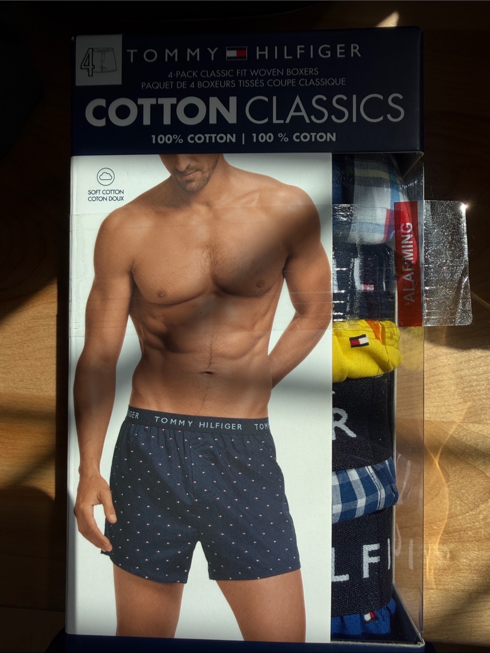 Tommy Hilfiger 4-Pack Cotton Boxers – Navy, Yellow, Blue men’s small